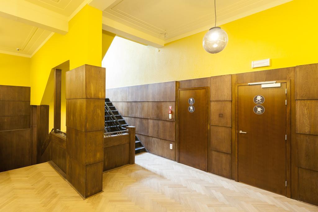 Backstay Hostel Gand Esterno foto